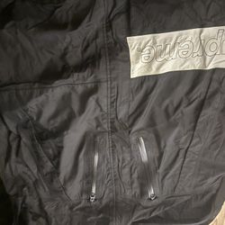 Supreme Wind Breaker