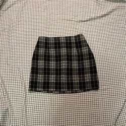 90s Style Checkered A-Line Mini Skirt