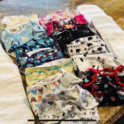 Cloth diapers - Almost Brand New, with Inserts x25
