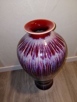 Alexander Kalifano vase 28-inch