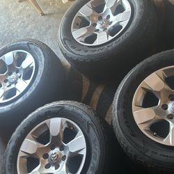 Ram 1500 Stock Rims (18in)