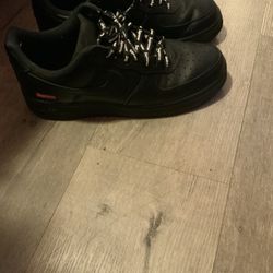 supreme af1 black size 9.5