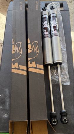 4” Lift Rear Fox 2.0 Shocks fit Silverado, Sierra, Ram