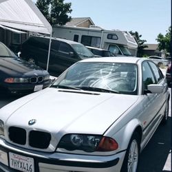 2000 BMW 328i