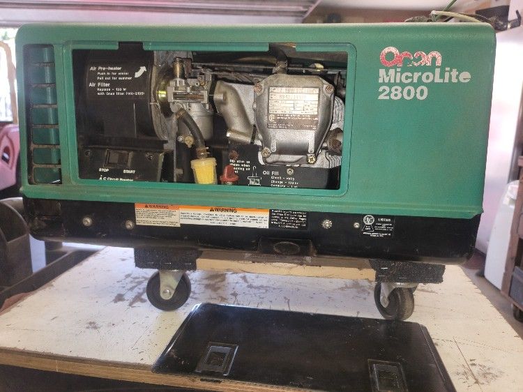 Onan MicroLite 2800 Generator