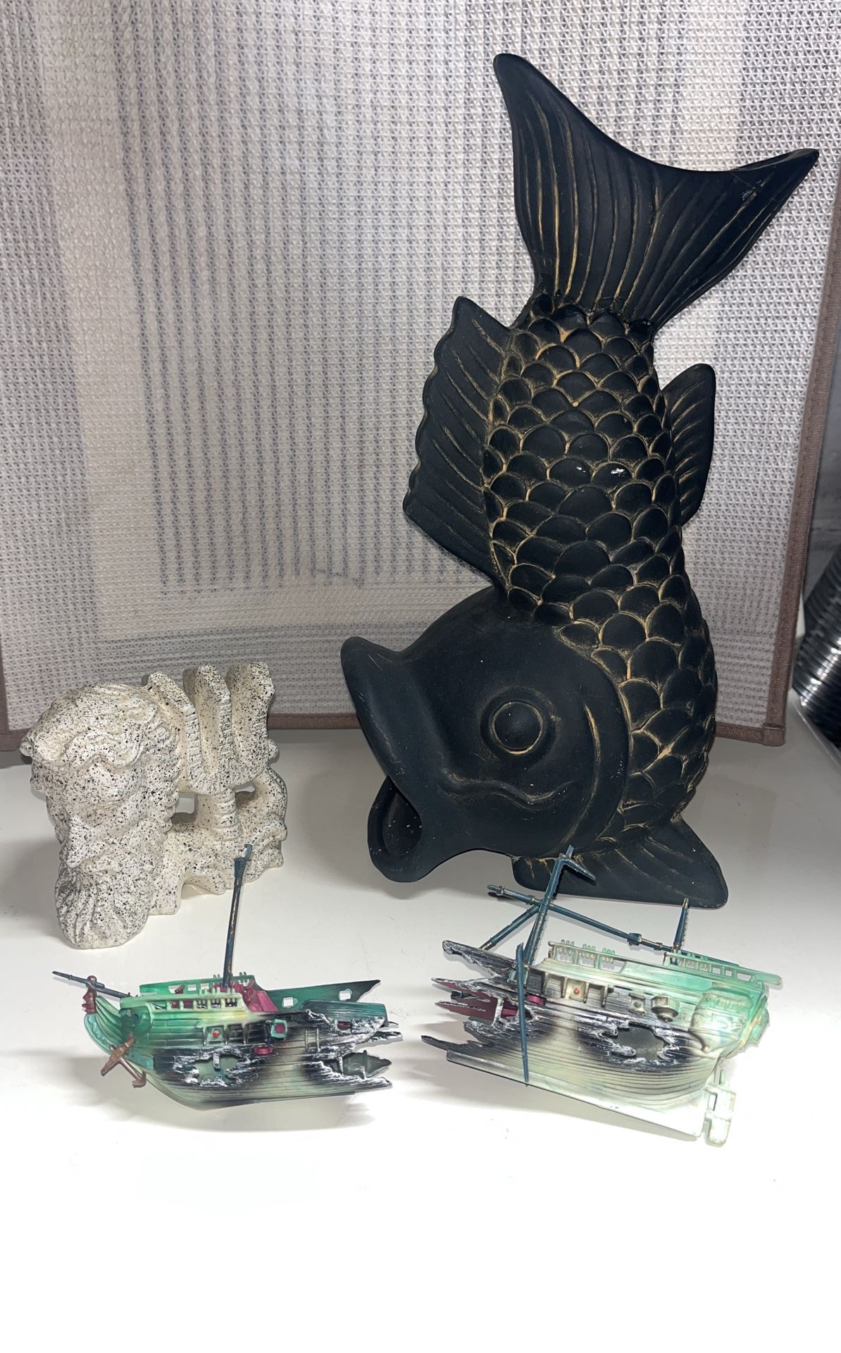Aquarium decor