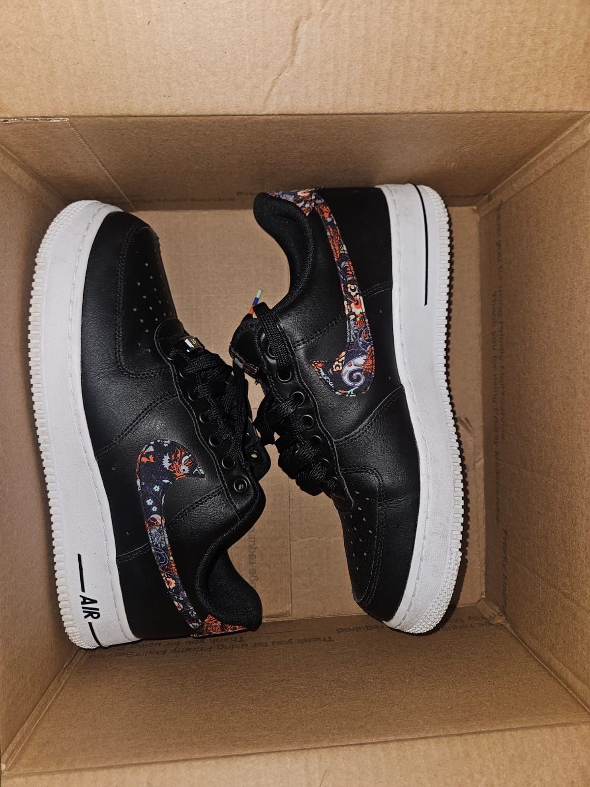 Nike Air Force Black Floral
