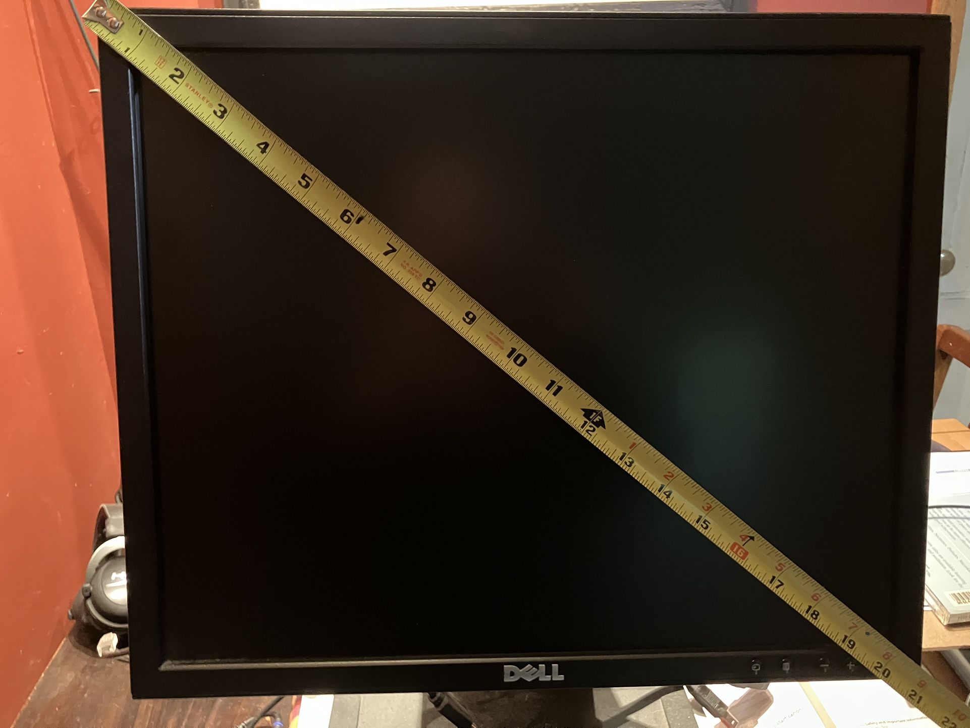 Free Dell 19” Monitor P190St