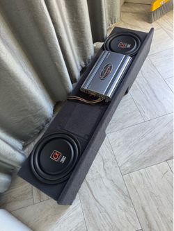 Sound System 2 12”s Amp For Chevy Silverado Extended cab