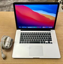 Apple MacBook Pro 15" Retina Late 2013 i7 8GB RAM 256GB SSD w/ Charger