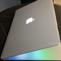 Apple MacBook Pro 15” Retina Core I7; 16Gb Ram Pro 500GB SSD $375