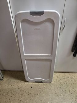 Plastic Storage container