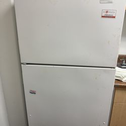 Free Fridge !
