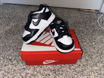 Kids Nike Shoes Size 4