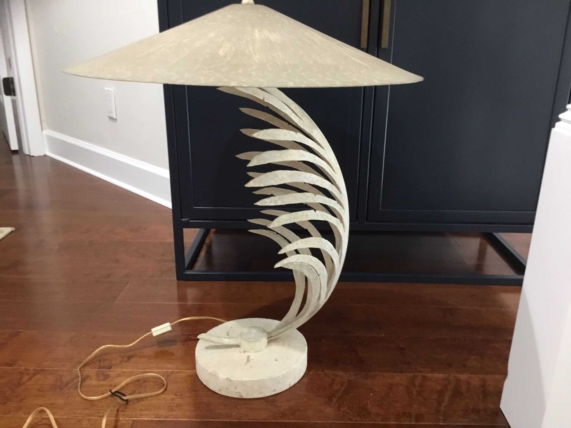 Fine Arts Lamp