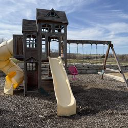 Play Structure 