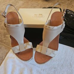 WOMAN'S COACH WEDGE HEELS SIZE 10M