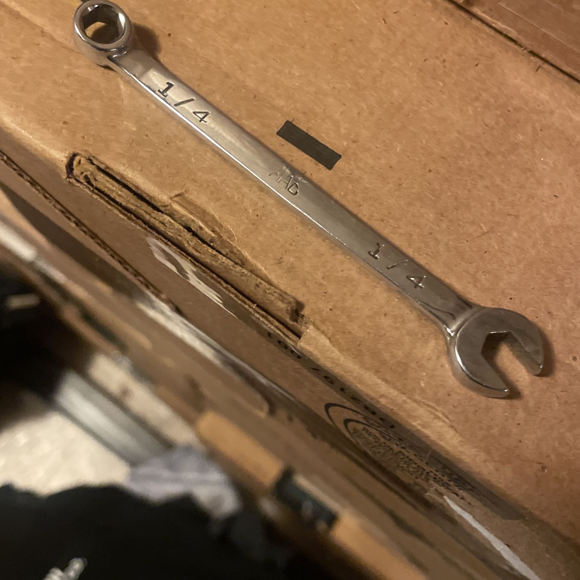 MAC TOOLS CHL8 1/4” 6 POINT COMBINATION WRENCH (J2)