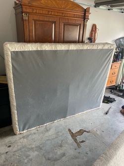 Free full size box spring