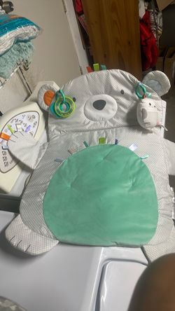 Tummy time mat