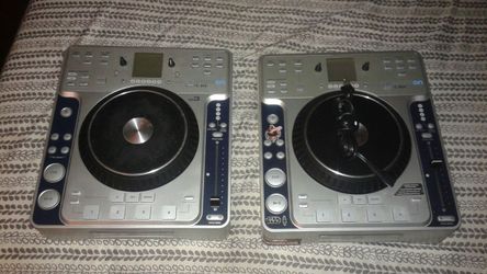 stanton cd turntables