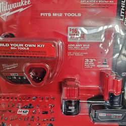 Milwaukee 48-59-2402SP M12 3AH/1.5AH Starter Kit W/Bag (1)