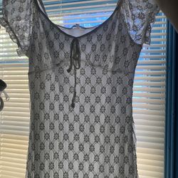 Women’s Clothes 