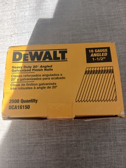 DEWALT 1-1/2 in. 20 Degree 16 Gauge Finishing Nails (2500 pk)