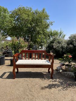 Luxury Mahogany Room Bench