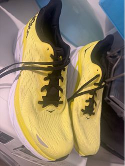 Hoka One One Clifton 8