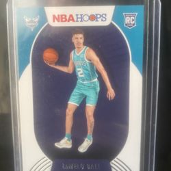 2020 - 21 NBA Hoops Lamelo Ball RC Base NO 223 Panini Basketball Card