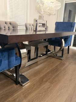 Z Gallerie  dining room table and chairs