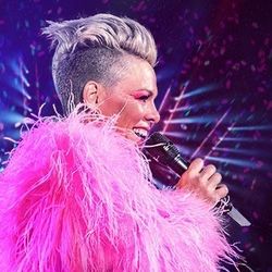 2 P!NK Tickets on the Dance Floor!