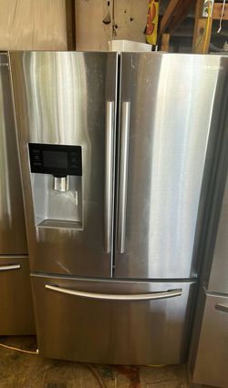 Modern Samsung French Door Refrigerator with Water Dispenser