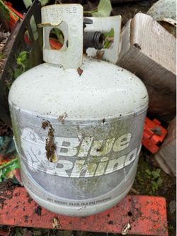 Blue Rhino Tank w/propane