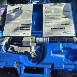 Portable Load Break Tool 