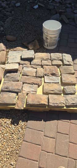 Stone vener