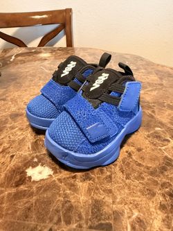 Jordan Zion Baby Shoe - Royal Blue And Black Size 2C