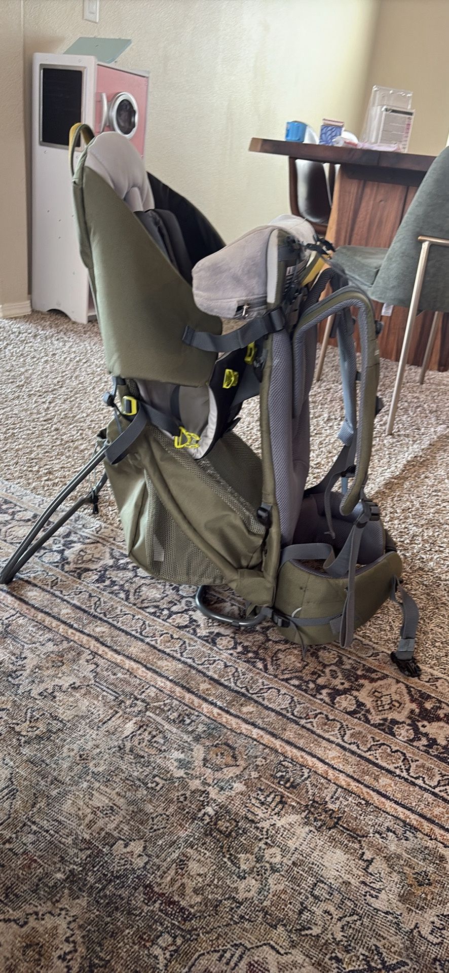 Deuter Child Carrier For Hiking