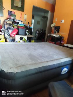 Cama inflable buena barata $60 Dlls