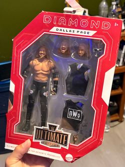 DIAMOND DALLAS PAGE ULTIMATE EDITION COLLECTIBLE