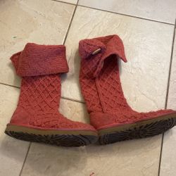 Women’s Uggs Size 8 Like New $15