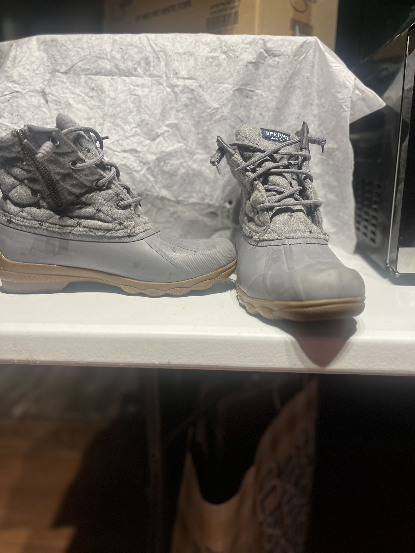 BOOTS