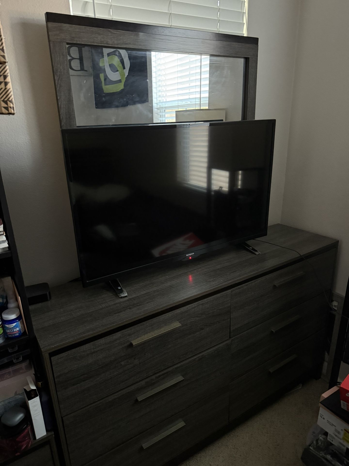 Bedroom Set *Moving Out* 