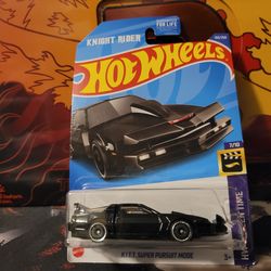 2022 Hot Wheels K.I.T.T. SUPER PURSUIT MODE #133 Knight Rider - HW Screen Time