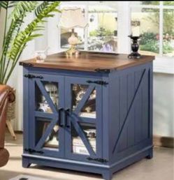 Wooden side table/end table, with storage