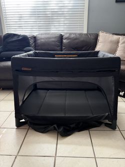 Uppababy Remi Travel Crib