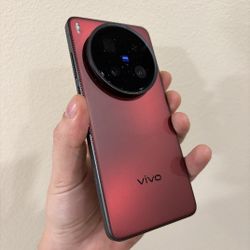 Vendo O Cambio Vivo X200 Ultra 5G Unlocked 256GB 12 GB RAM 