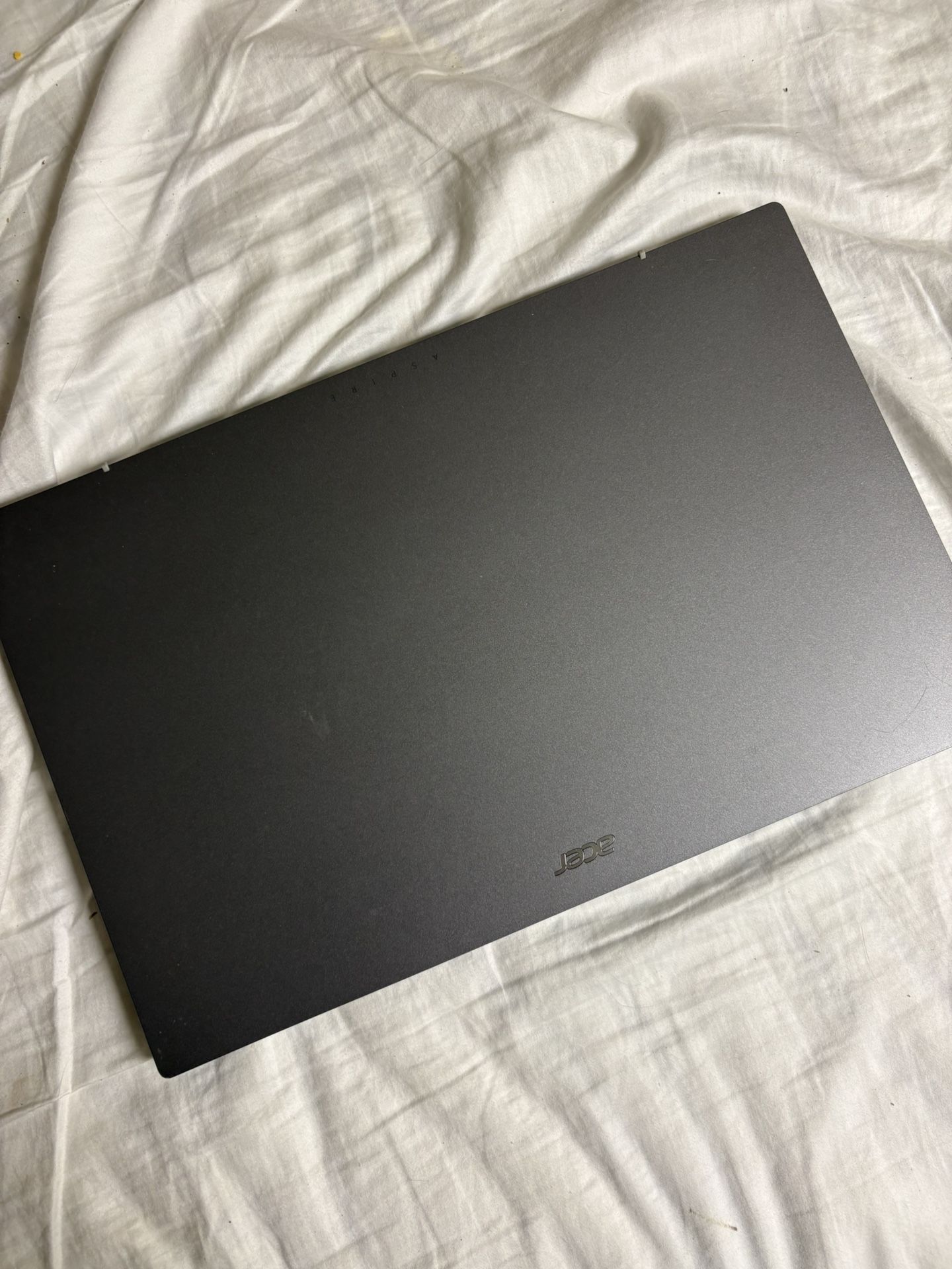 Aspire 3 17 Laptop