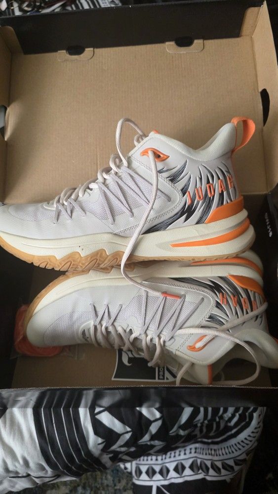 New Nike,Adidas, Judha-1